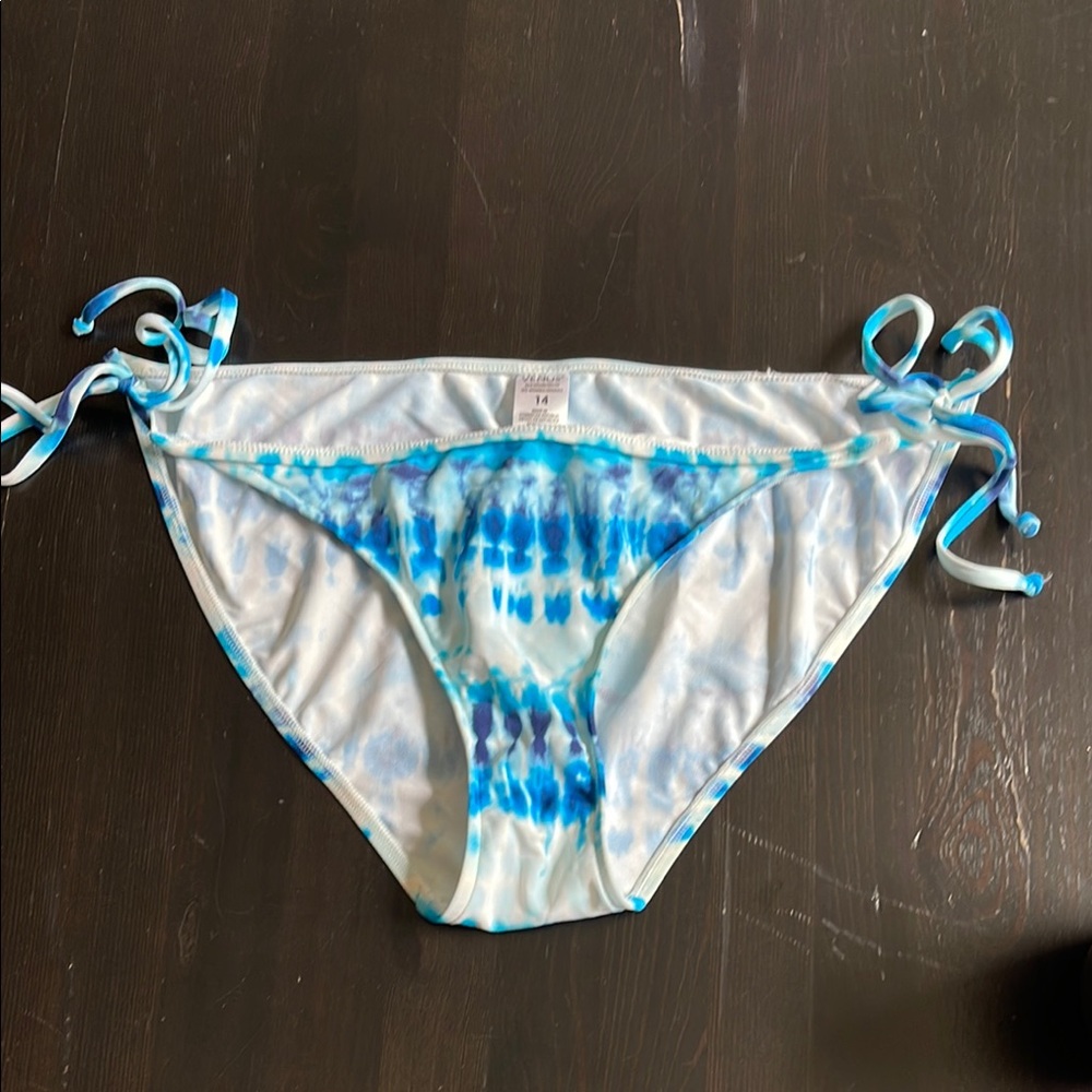 VENUS Blue and White Tie-Dye Bikini Bottom